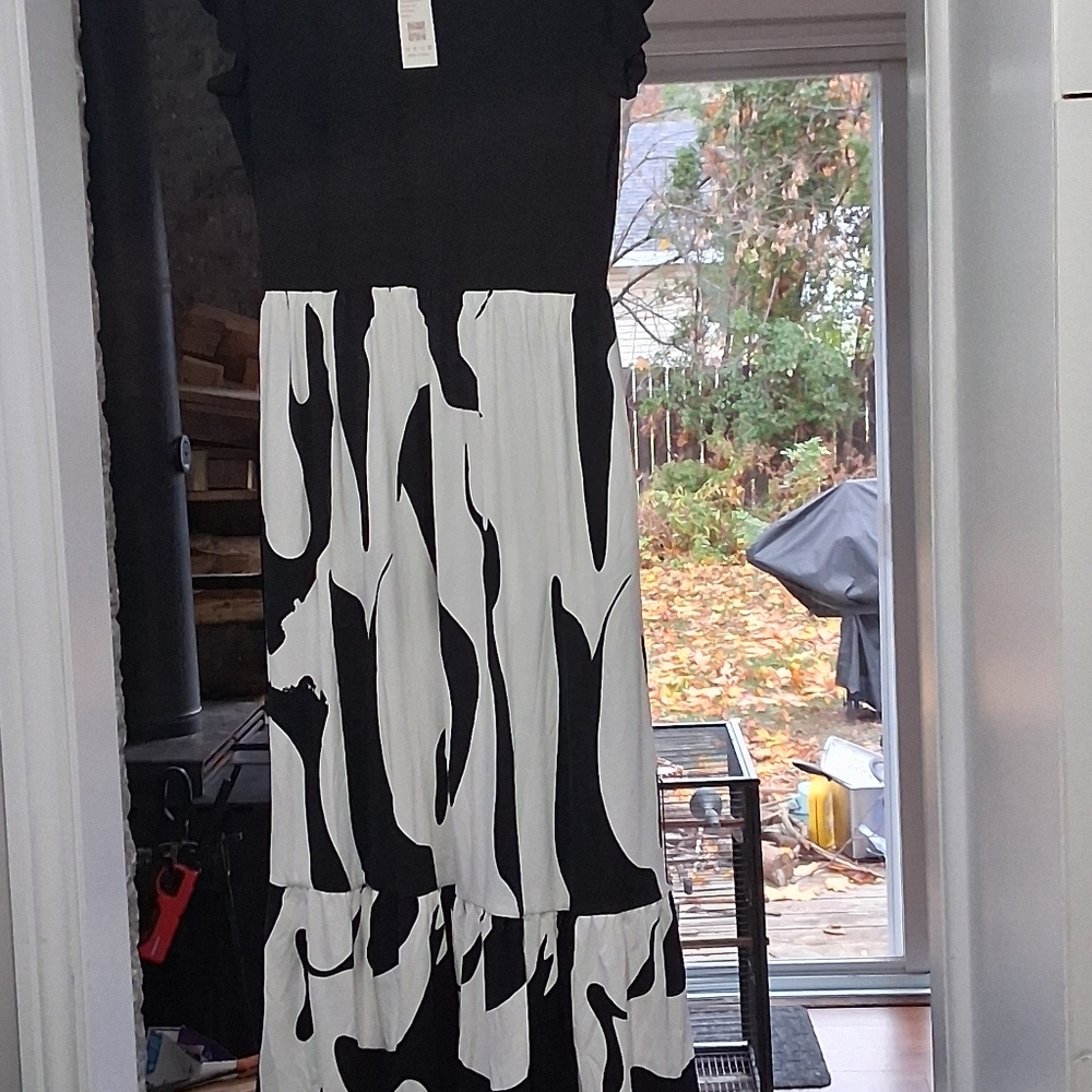 Black and White Women's Dress